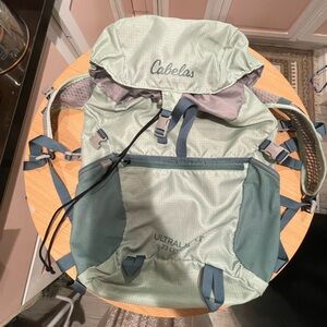 Cabela's Unisex Ultra Light 23 L Mint and Teal Backpack